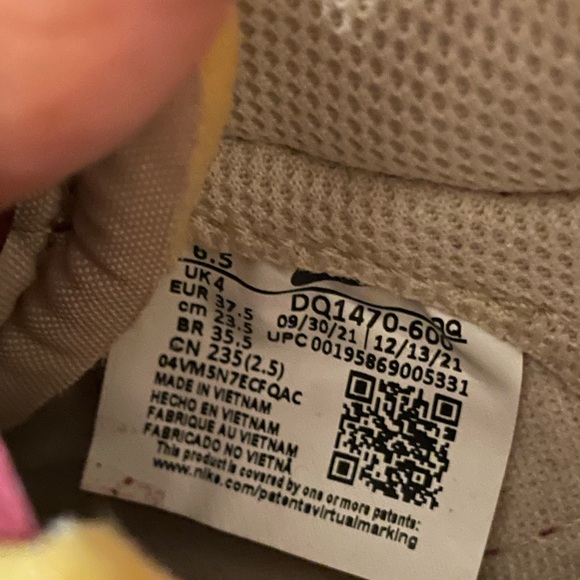 Moving Sale | NEW Nike Blazer Low 77 Jumbo
Team Red Pink Prime Rattan (Women's) - Picture 6 of 6